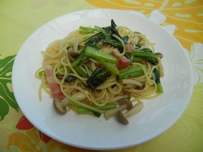 小松菜としめじの柚子こしょうパスタ